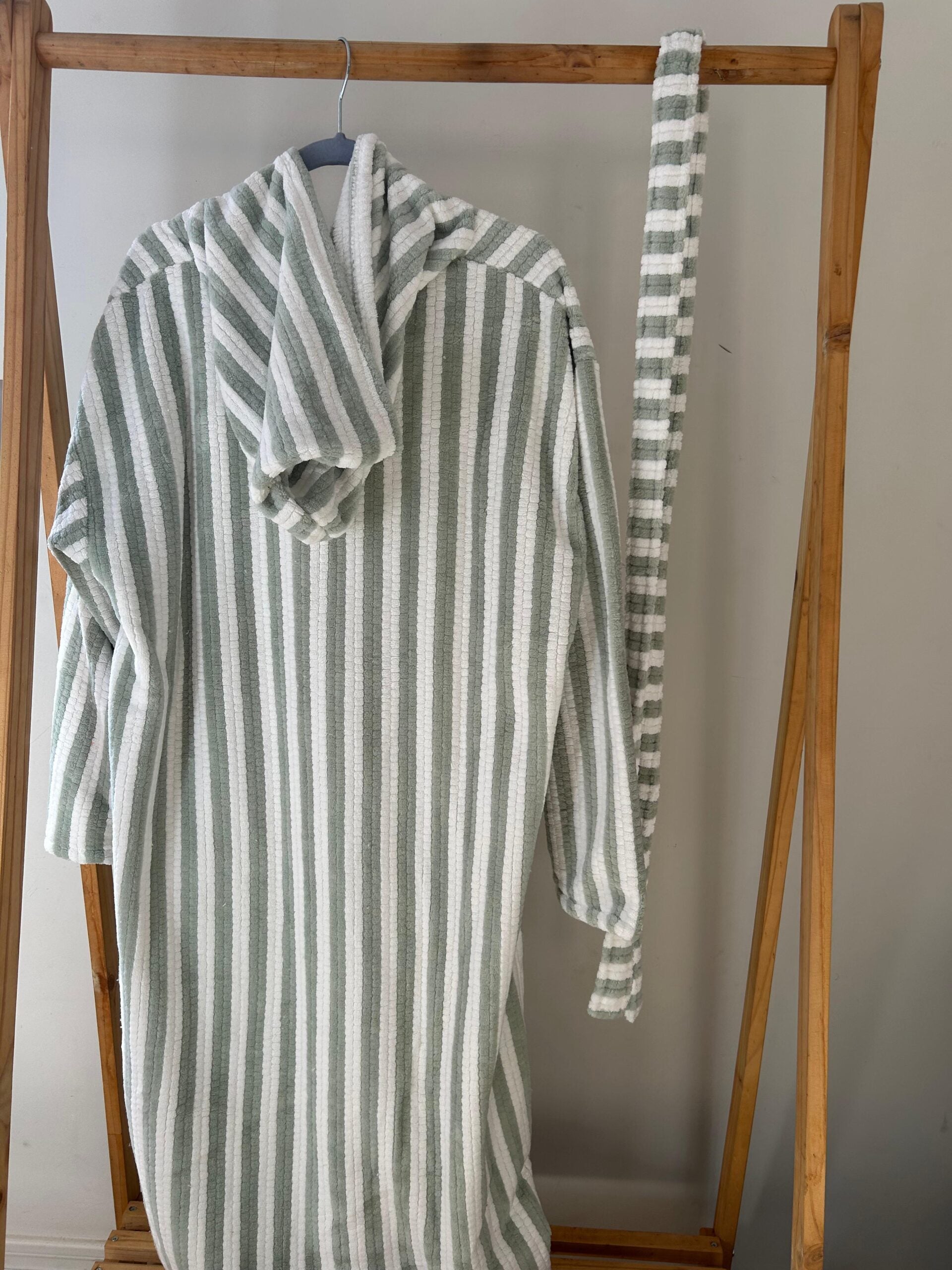 Bata en algodón verde