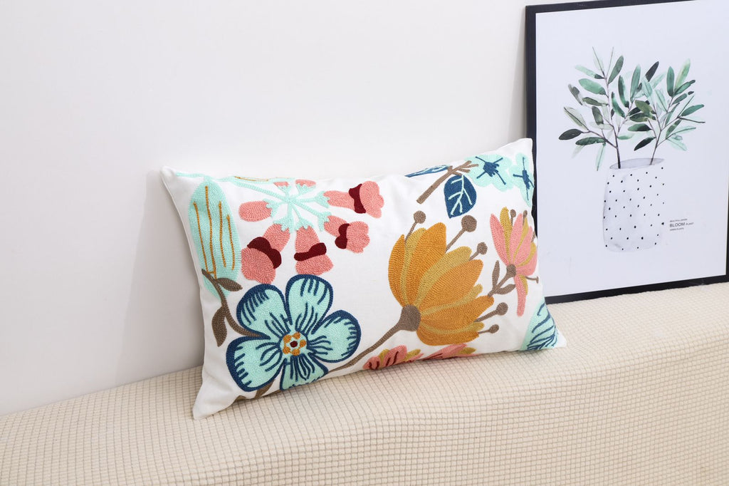 Fundas de cojines bordadas en 45x45cm y 30x50cm