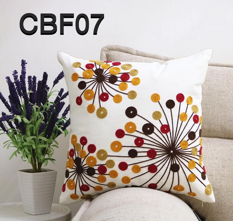 Fundas de cojines bordadas con flores