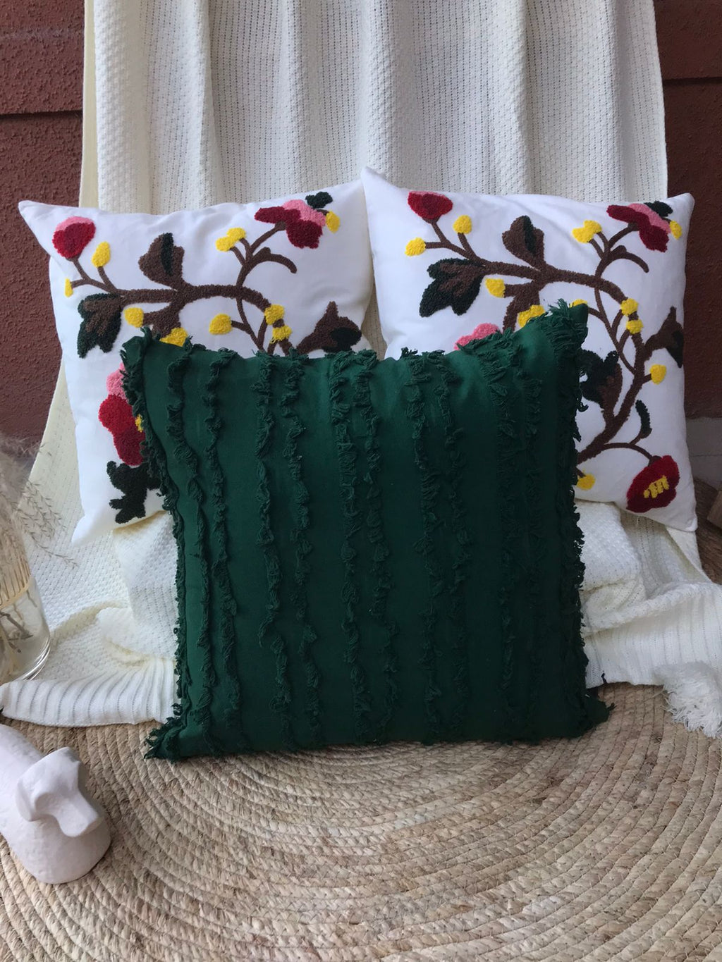 Set de 3 cojines combinados, flequillo verde  ¡Paga 2, lleva 3!