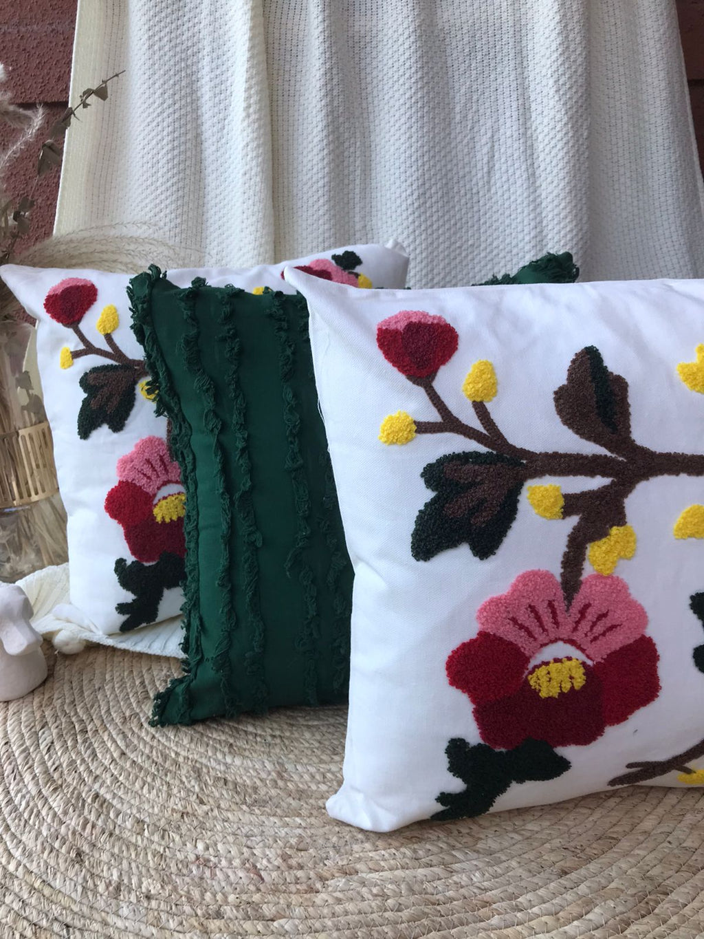 Set de 3 cojines combinados, flequillo verde  ¡Paga 2, lleva 3!