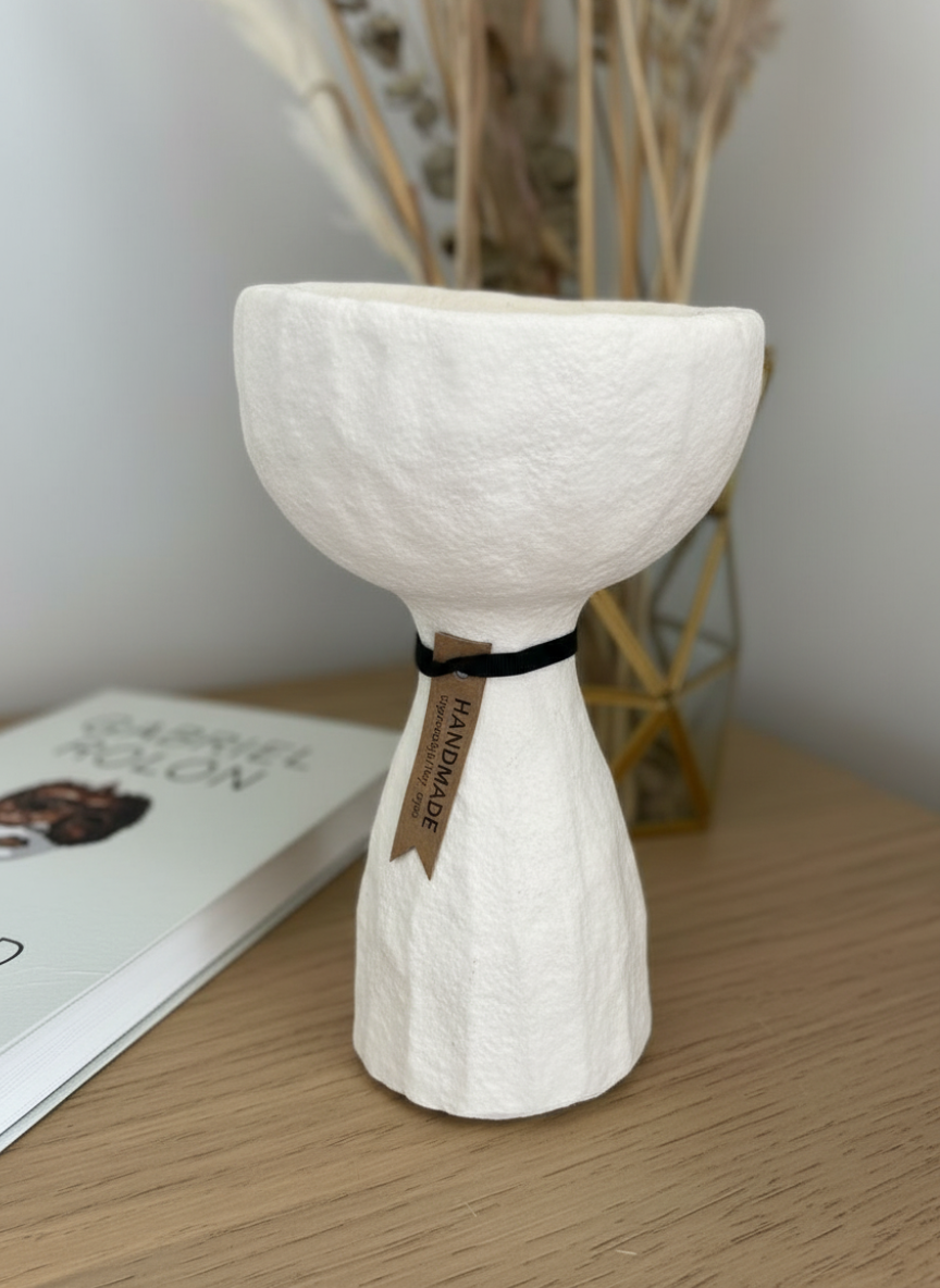 Vela Escultura Luna En Pedestal Blanco Blanco