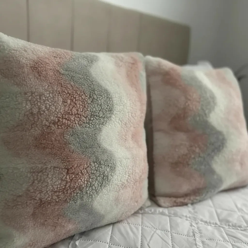 Funda de Cojín Peluda “Dunas Rosé” 45 × 45 cm