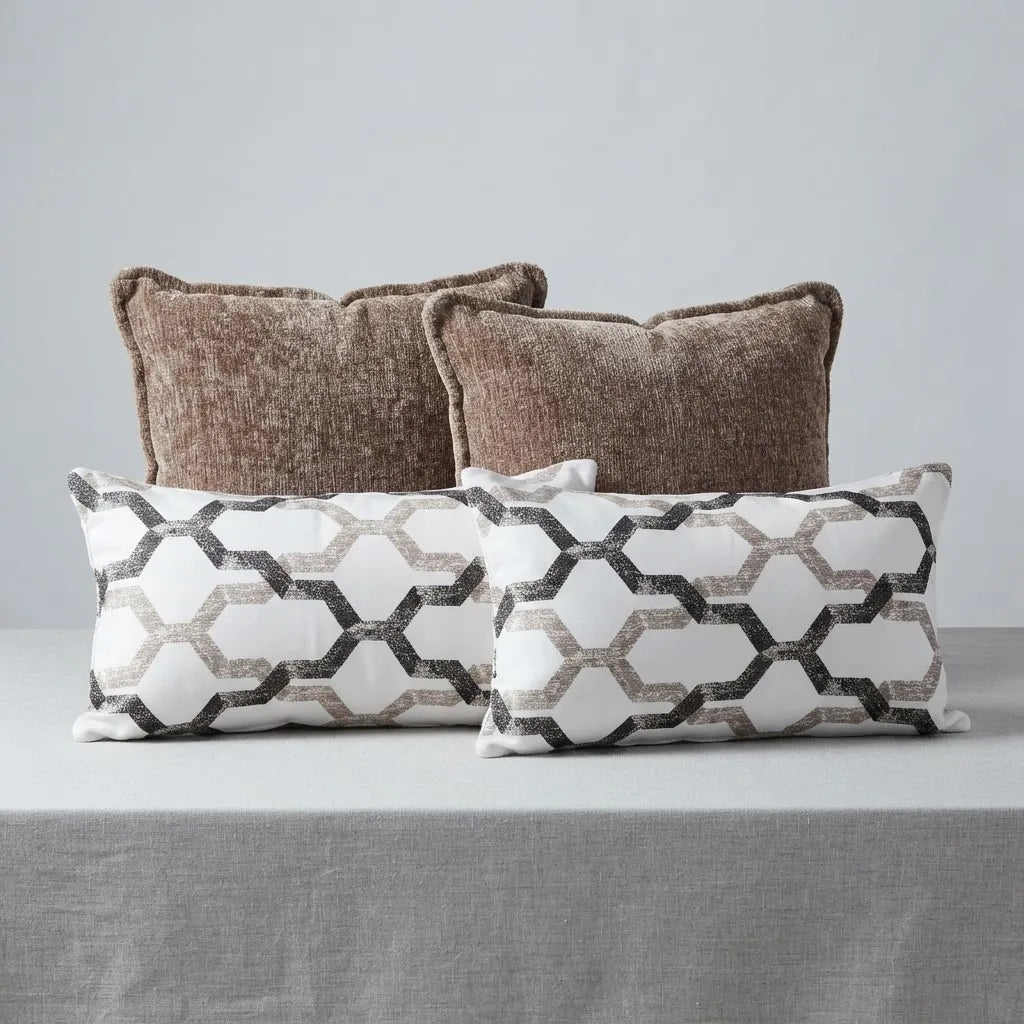 Set De 4 Cojines Decorativos · Chenille Y Geométricos