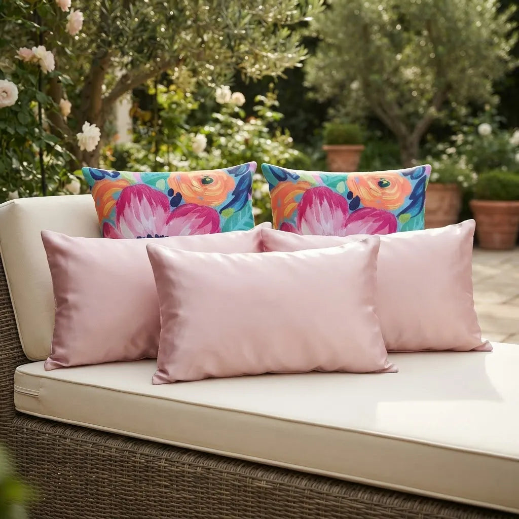 Set de 5 Cojines Jardín Acuarela Rosé · Estampados y Terciopelo