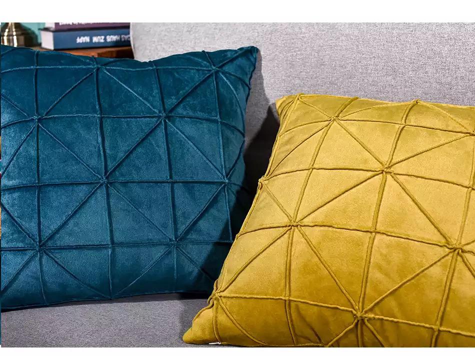 Fundas de cojines de terciopelo, con pliegues