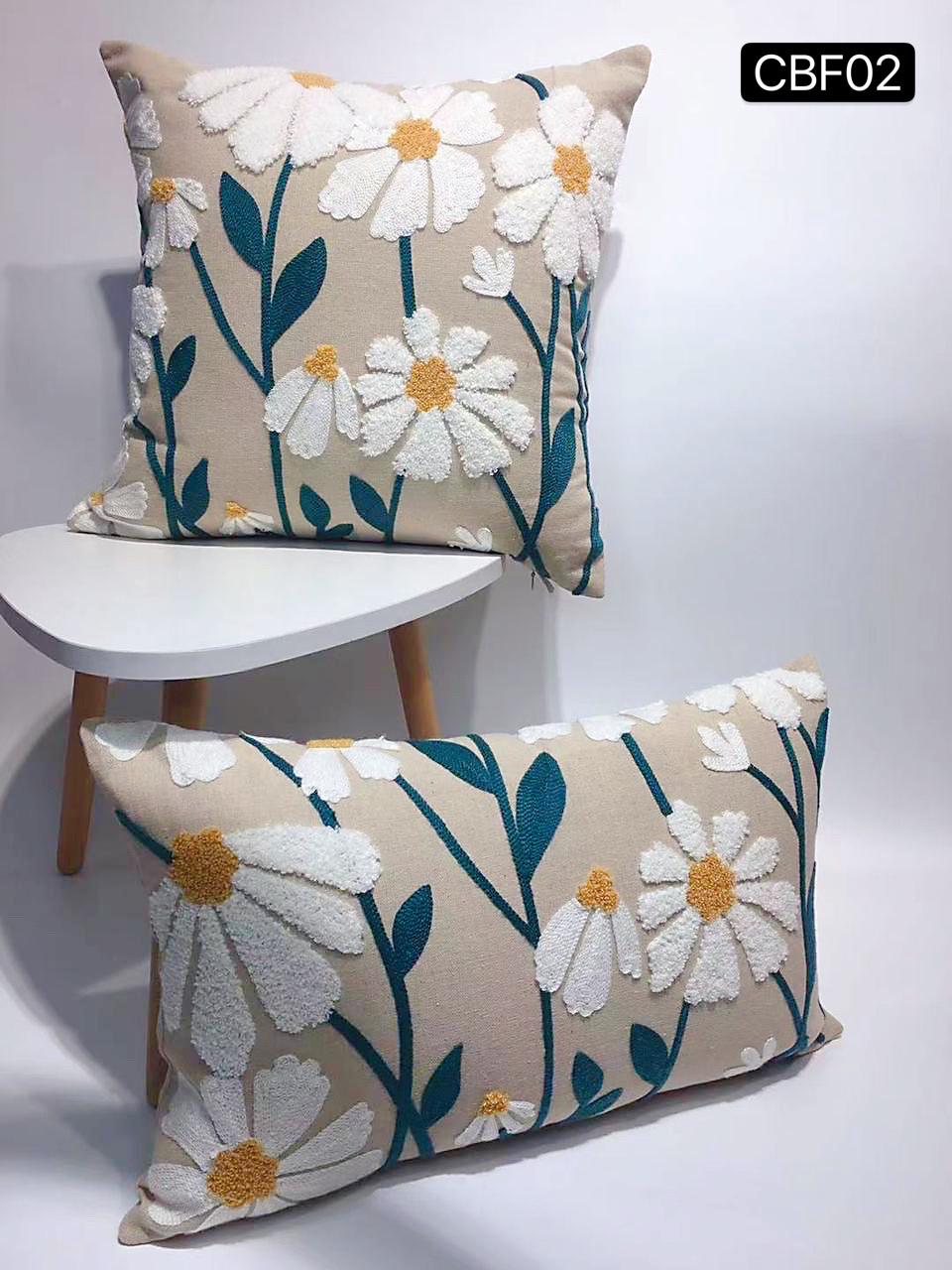 Fundas de cojines bordadas con flores