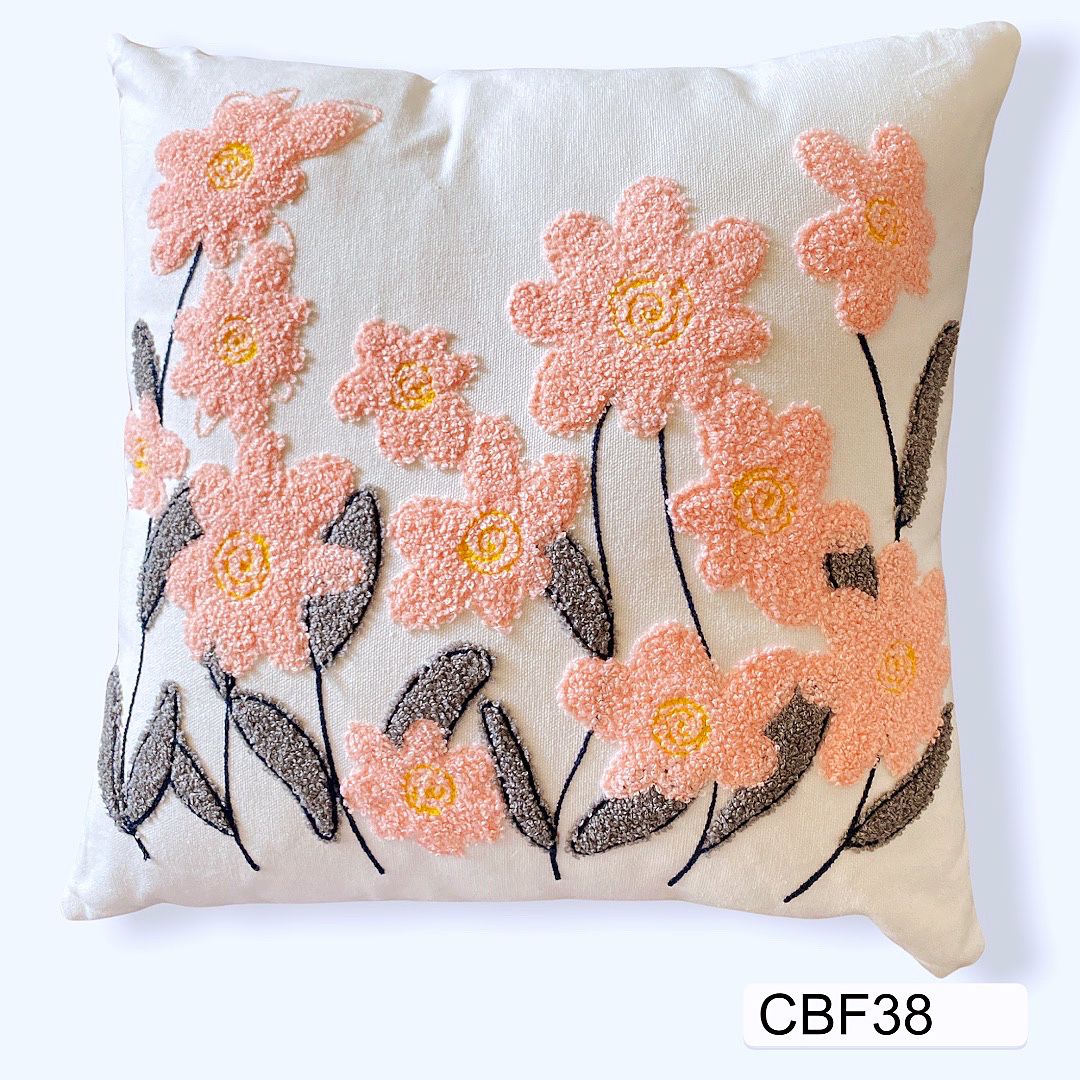 Fundas de cojines con flores bordadas
