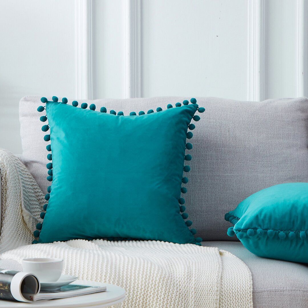 Fundas de cojines, de Terciopelo con Pompones.