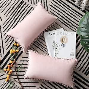 Fundas de cojines, de Terciopelo con Pompones.