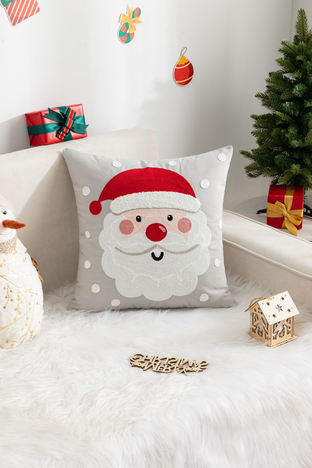 Fundas de cojines bordadas,  diseño navideño en 45x45cm