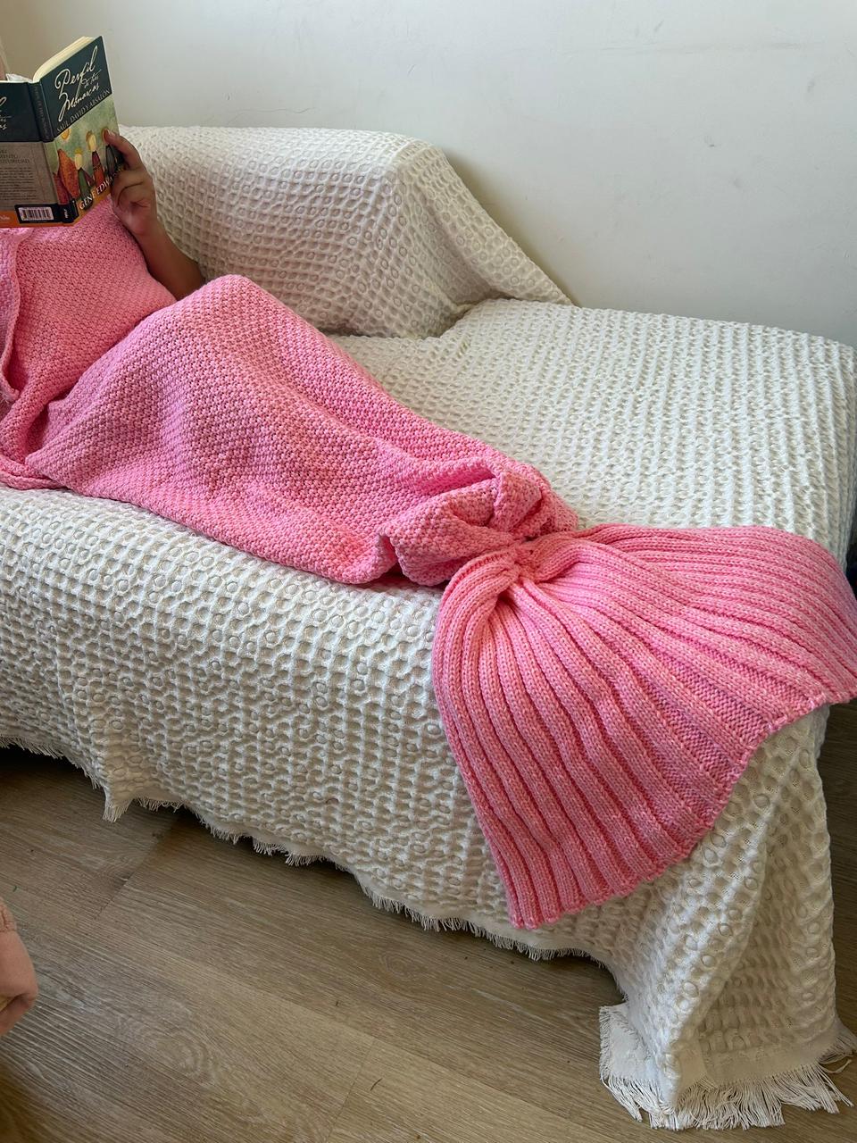 Manta Tejida Estilo Sirena XL | Suave, Cálida y Decorativa - Rosa