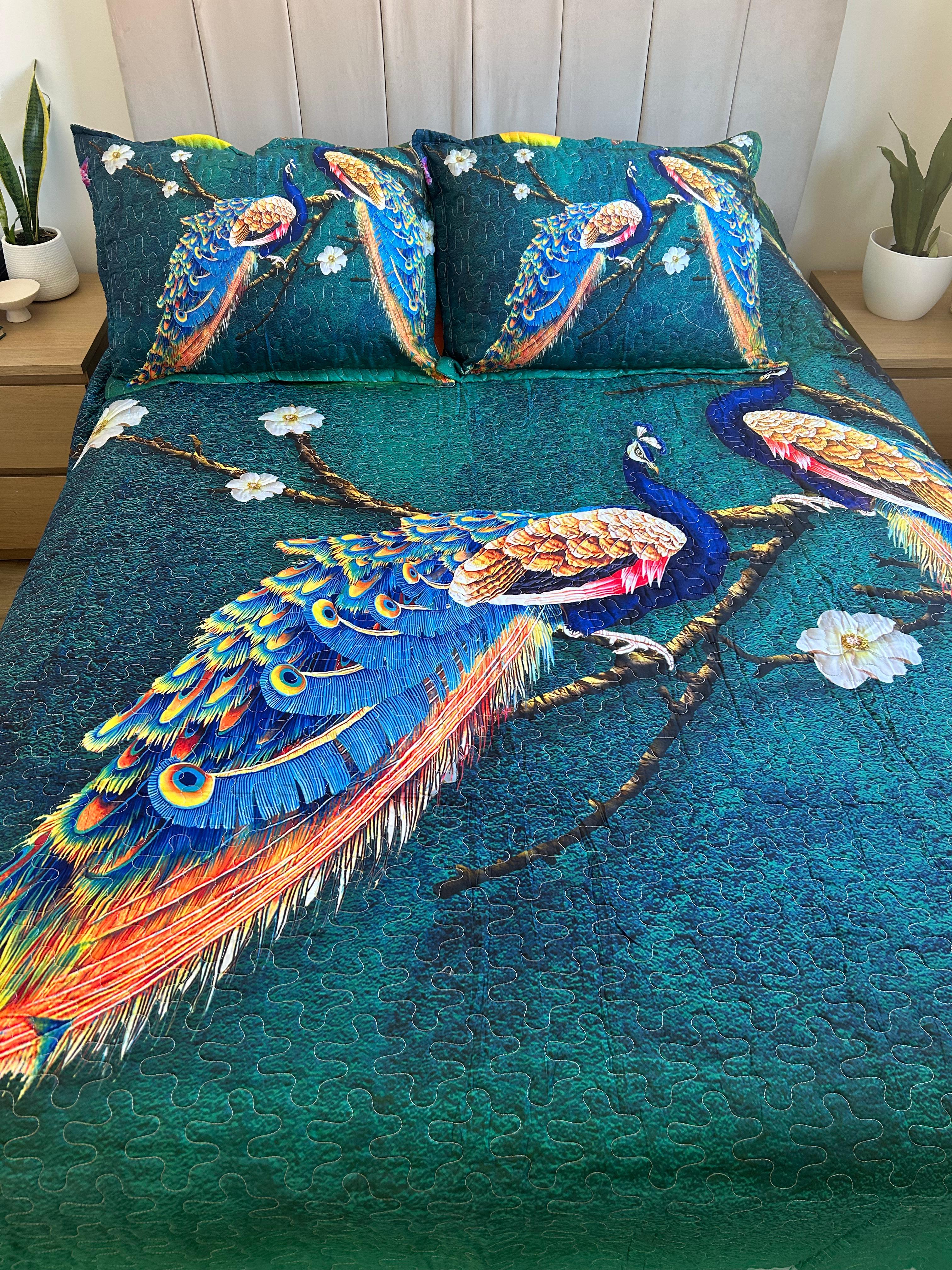 Cubrecamas 2 plazas  estampado pavo real