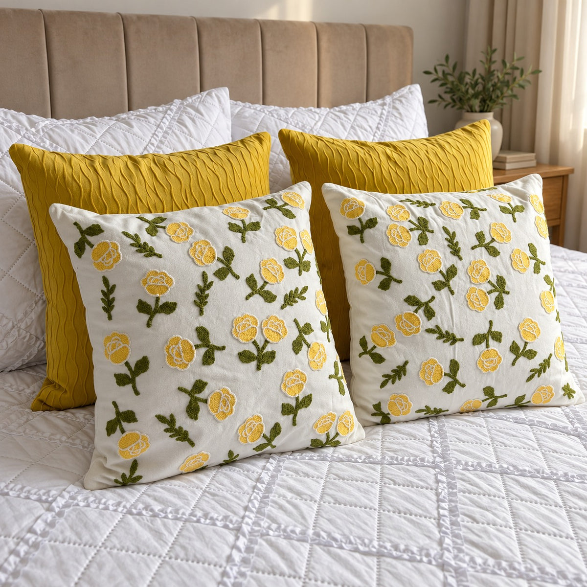 Set De 4 Cojines Primavera · Bordados Florales Y Terciopelo