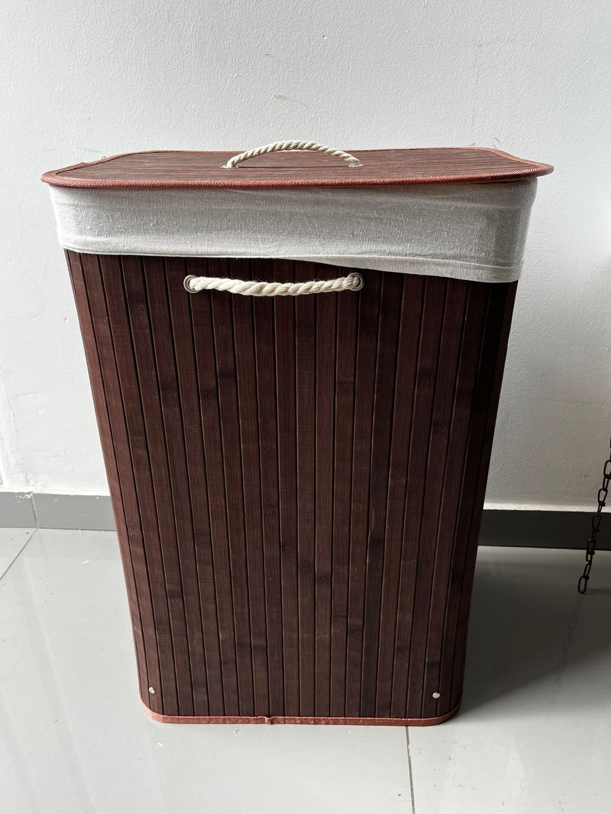 Cesto de ropa rectangular bambu