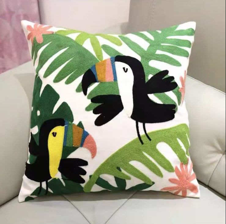 Fundas de cojines bordadas con flores