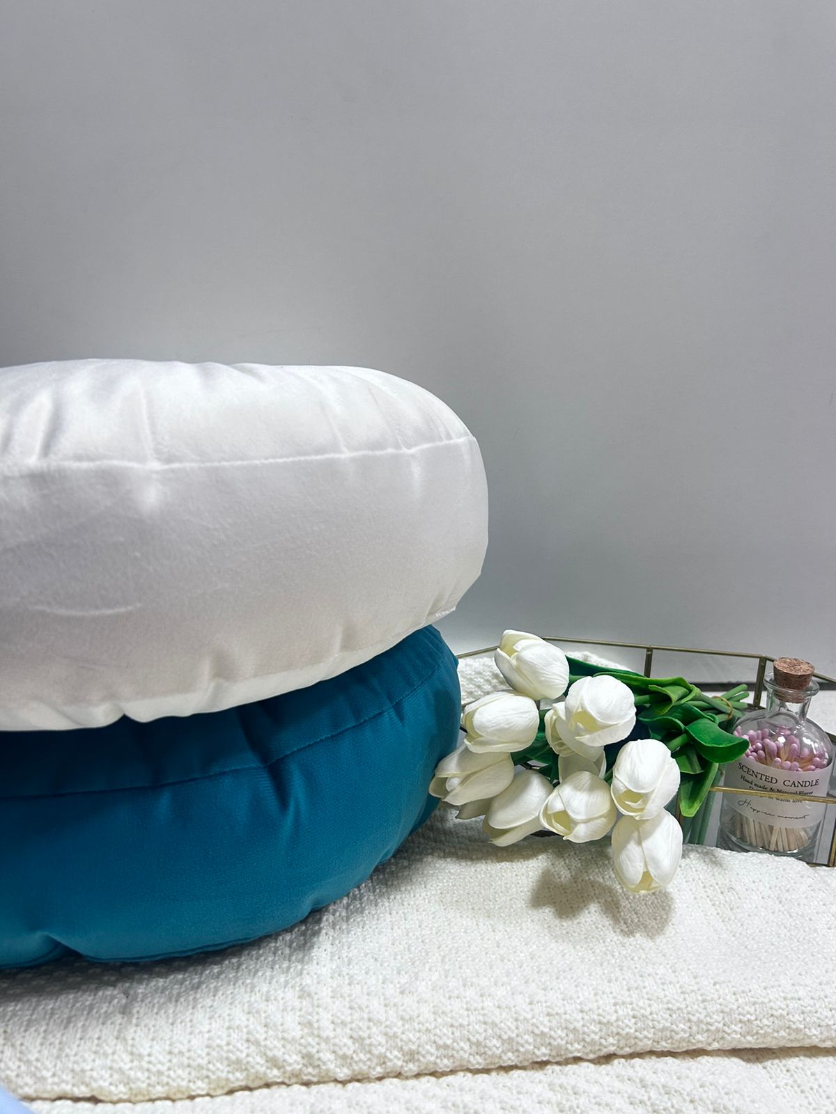 Cojin redondo velvet  con boton