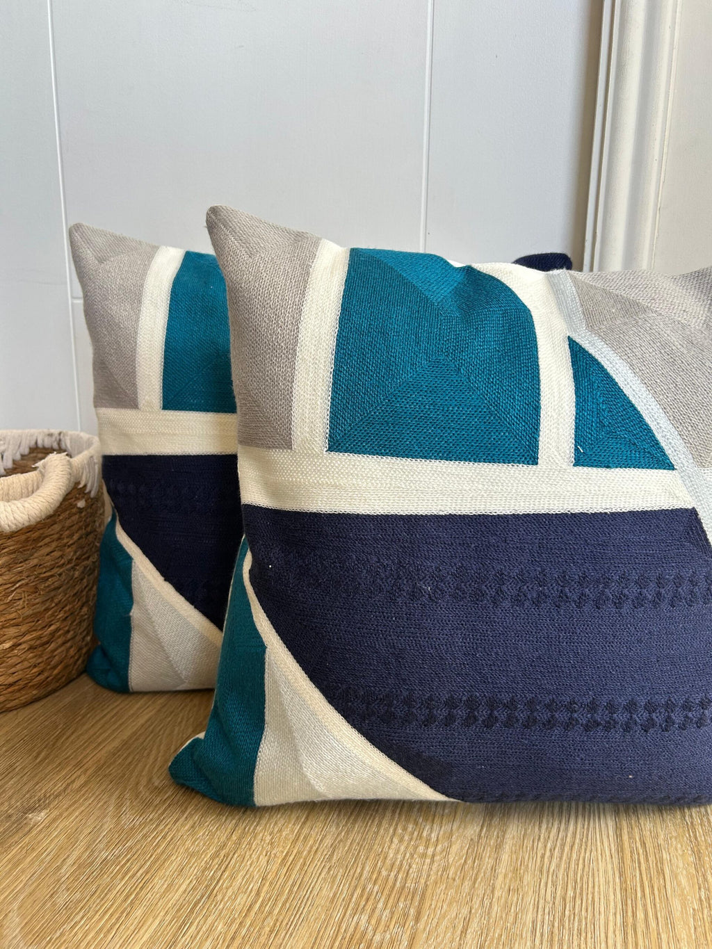 Set de 2 cojines, diseño geométrico azul y gris