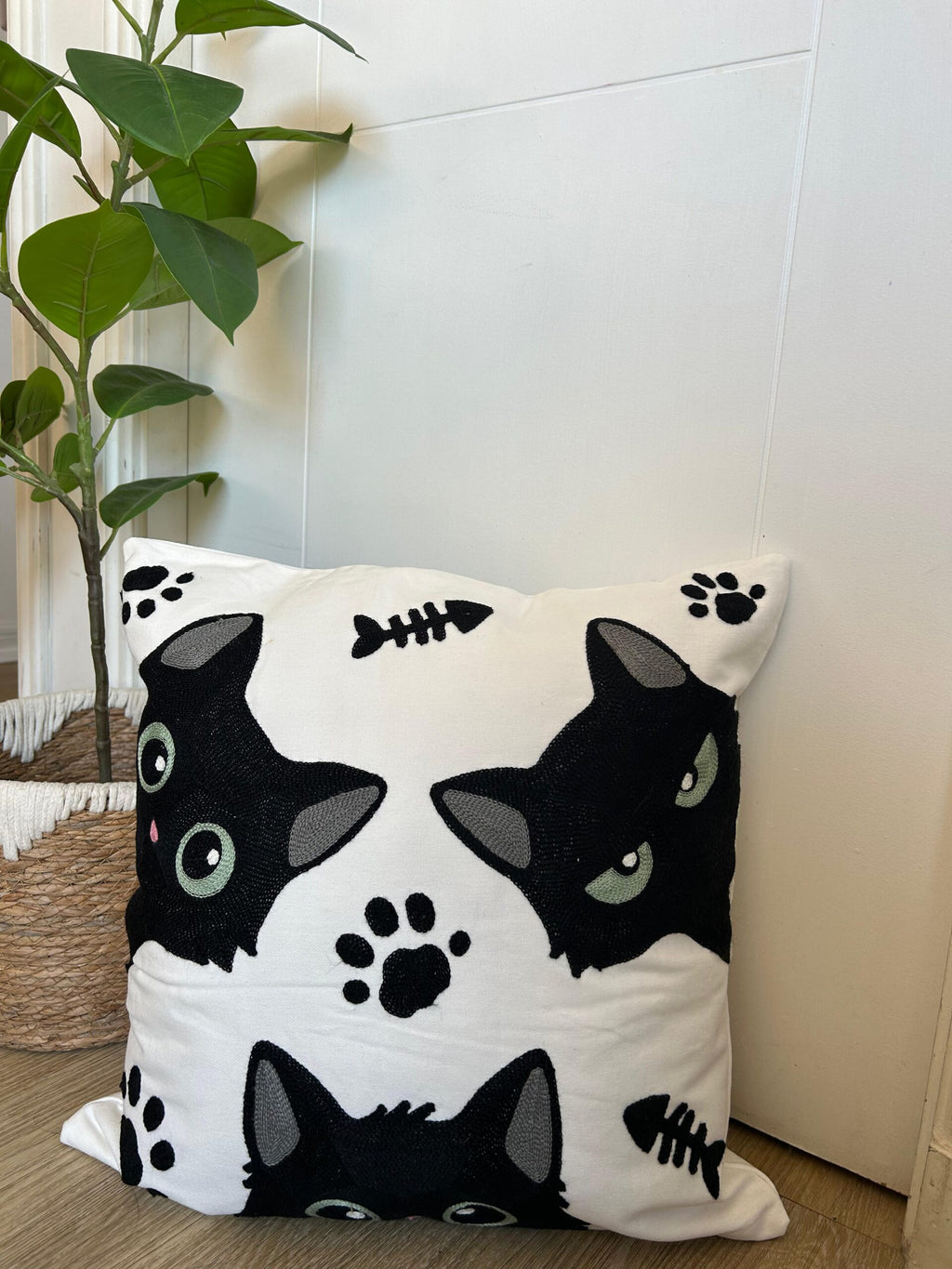 Fundas de cojines bordadas en 45x45cm