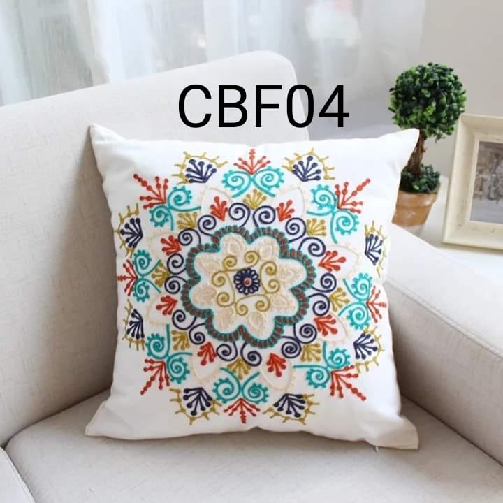 Fundas de cojines bordadas con flores