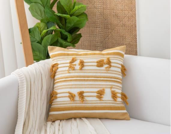 Fundas de cojines kilim con borlas