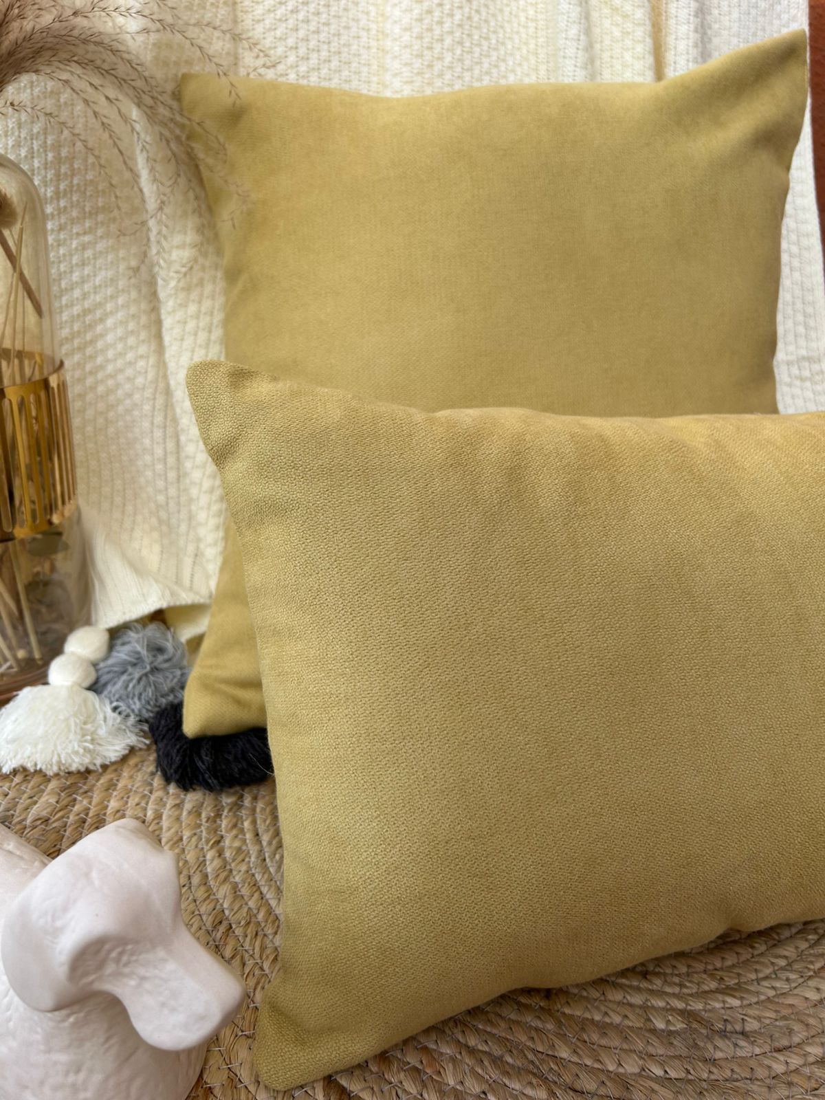 Fundas de cojines un tono mostaza