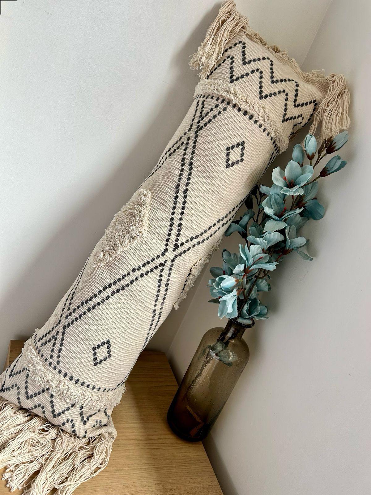 Cojin kilim bordado rectangular 28cm x 90cm