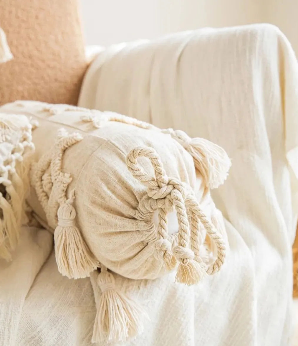 Cojín Bohemio Cilíndrico Caramelo 26×65 cm – Estilo Boho Natural