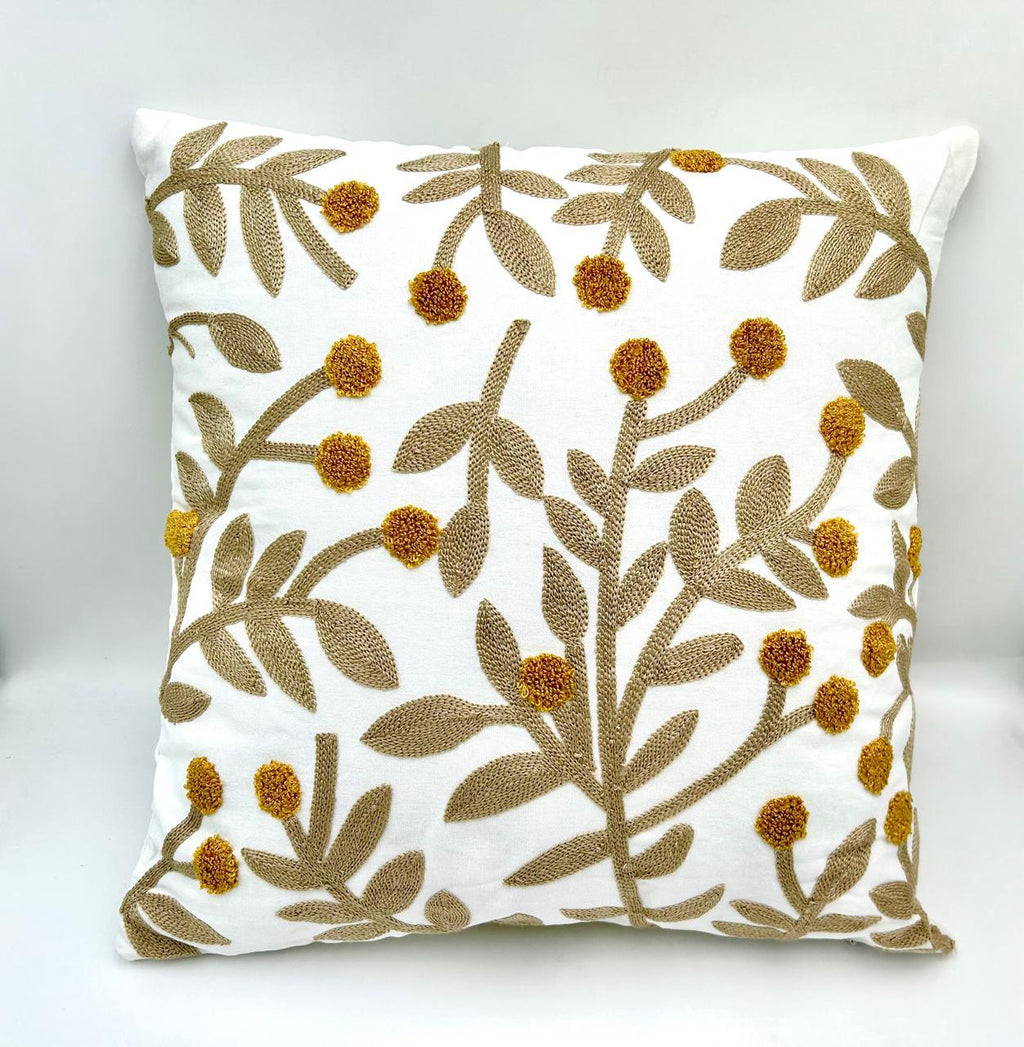 Fundas de cojines bordadas en 45x45cm y 30x50cm