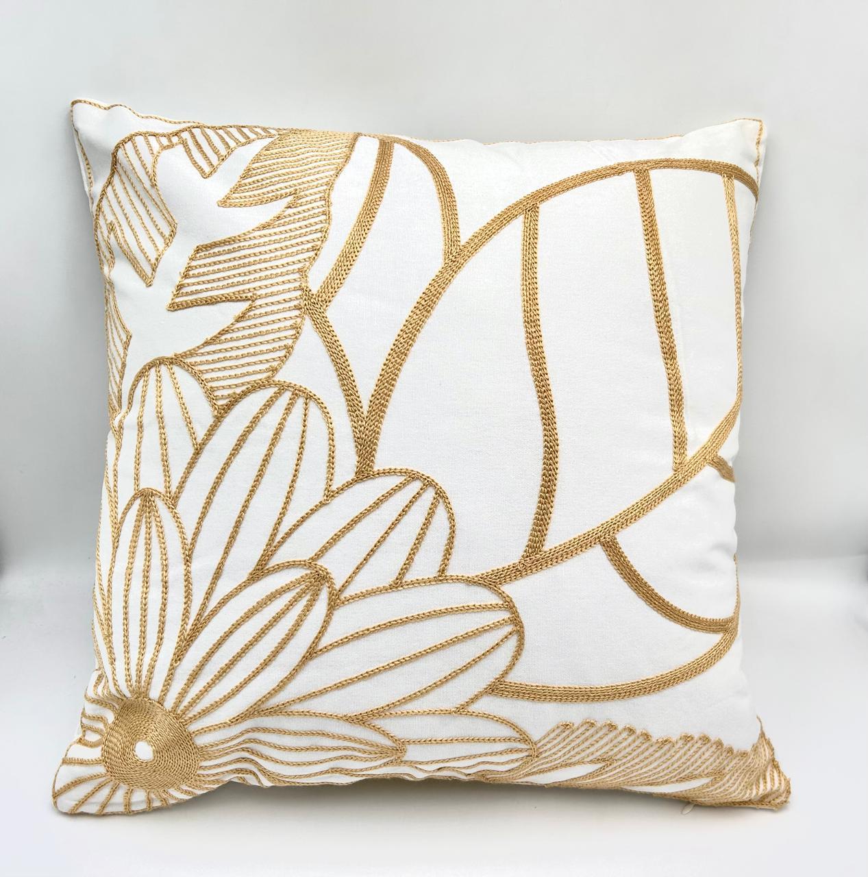 Fundas de cojines bordadas en 45x45cm