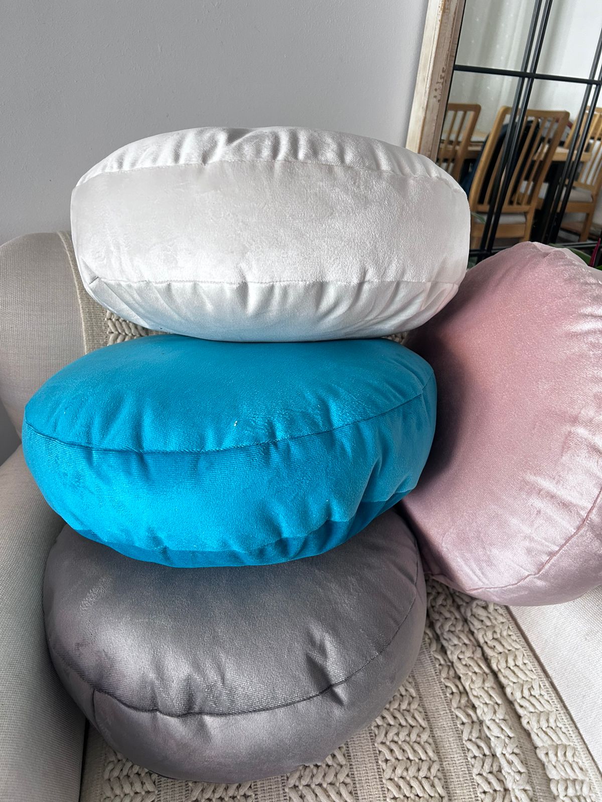 Cojines redondos velvet  nuevo diseño