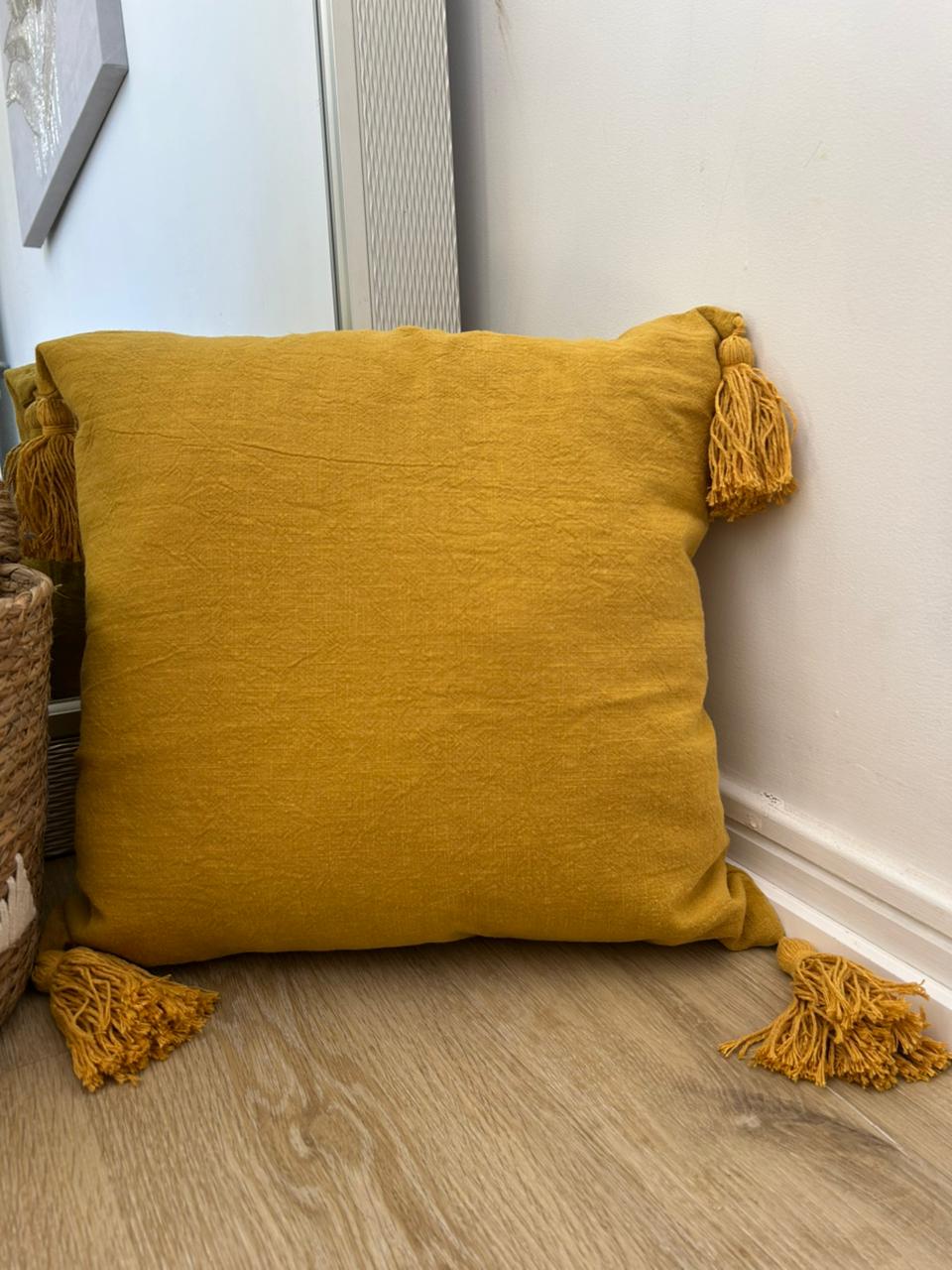 Fundas de cojines 45x45cm. Mostaza Tassel Soft Mostaza Lino