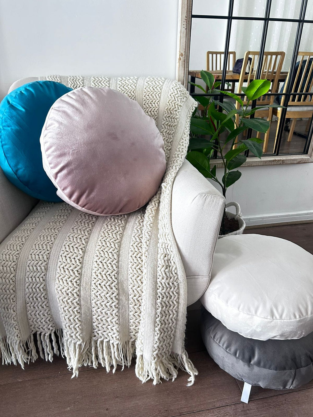 Cojines redondos velvet  nuevo diseño