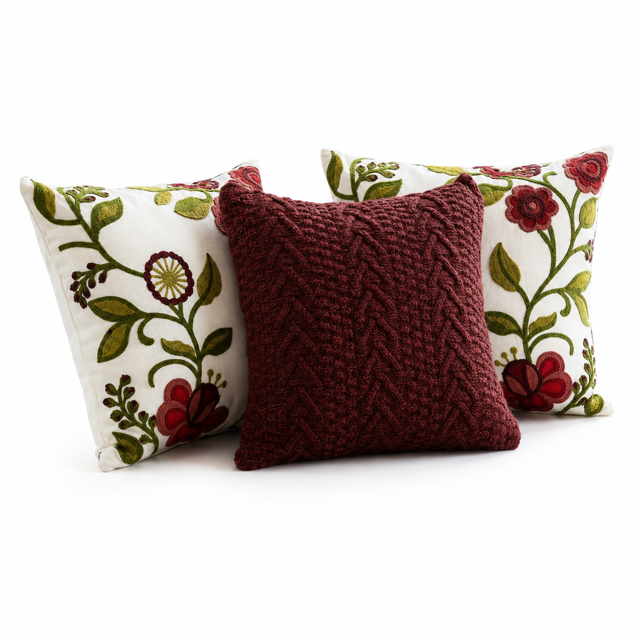 Set de 3 Cojines Decorativos Bordados Floral Burdeos – 45x45 cm