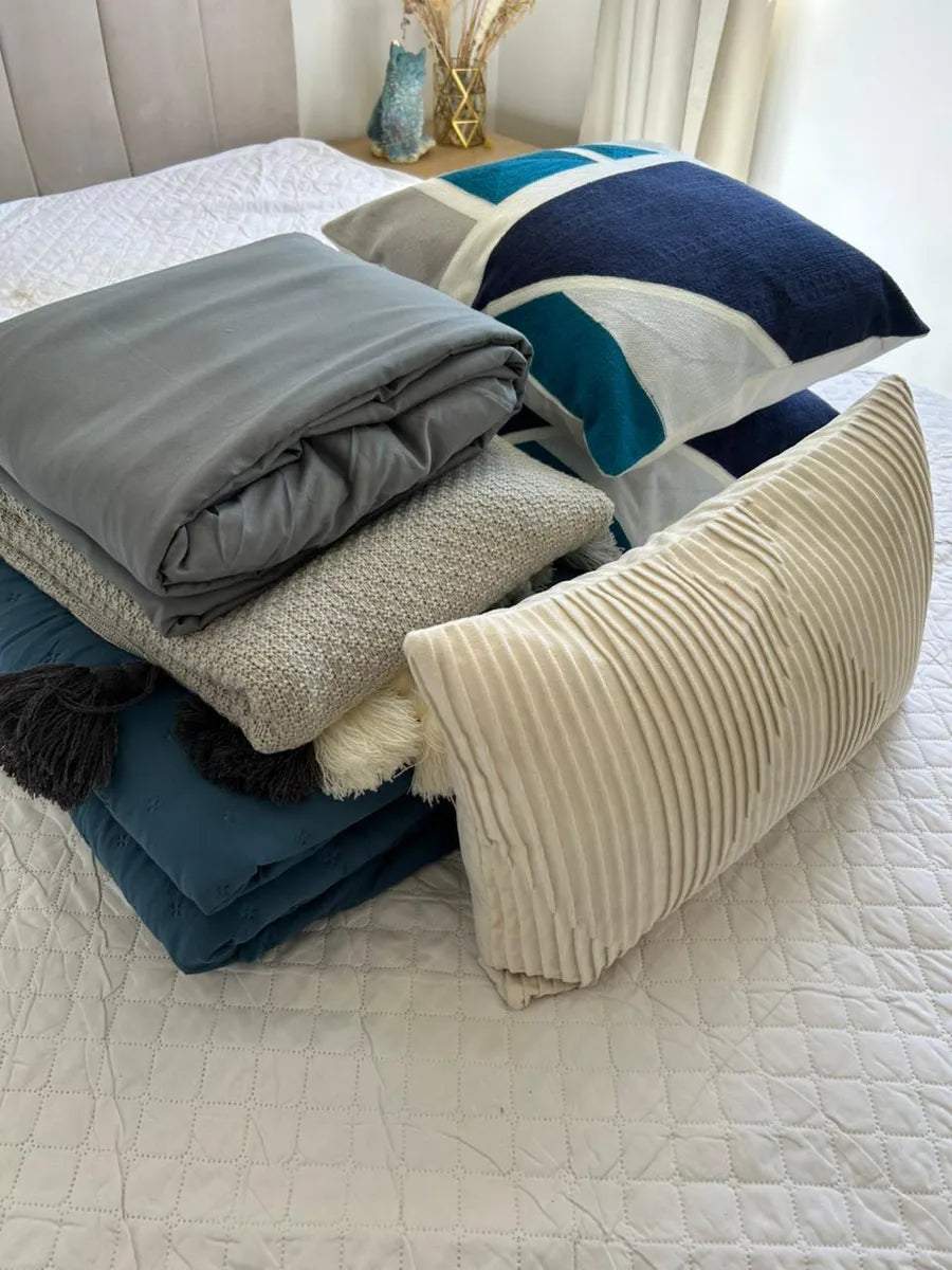 Set Renovación Verano Dormitorio  6 Piezas | Cubrecama + Cojines