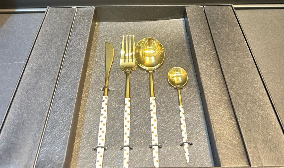 Juego De Cubiertos 24 Piezas