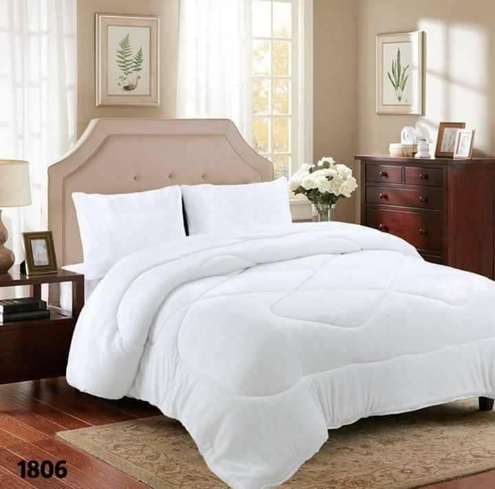 Cubrecama polar con Chiporro king  un tono