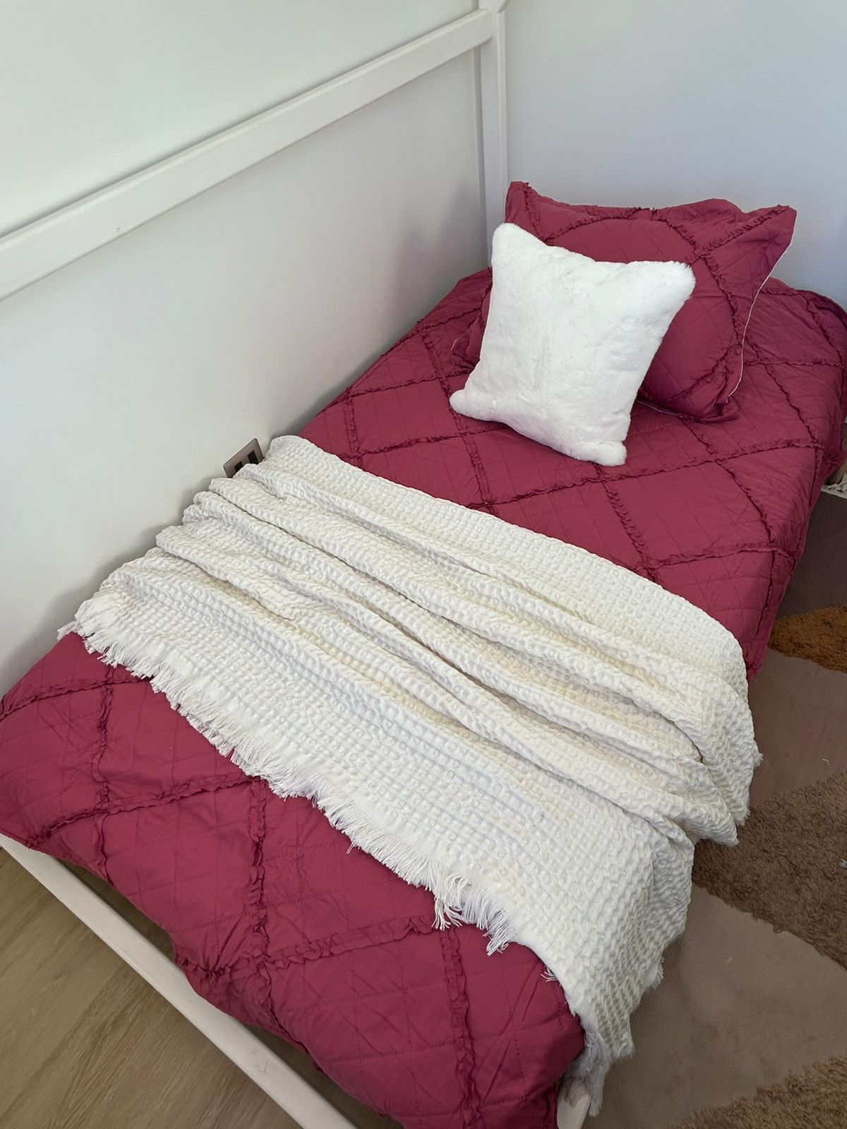 Cubrecama microfibra 1 plaza fucsia