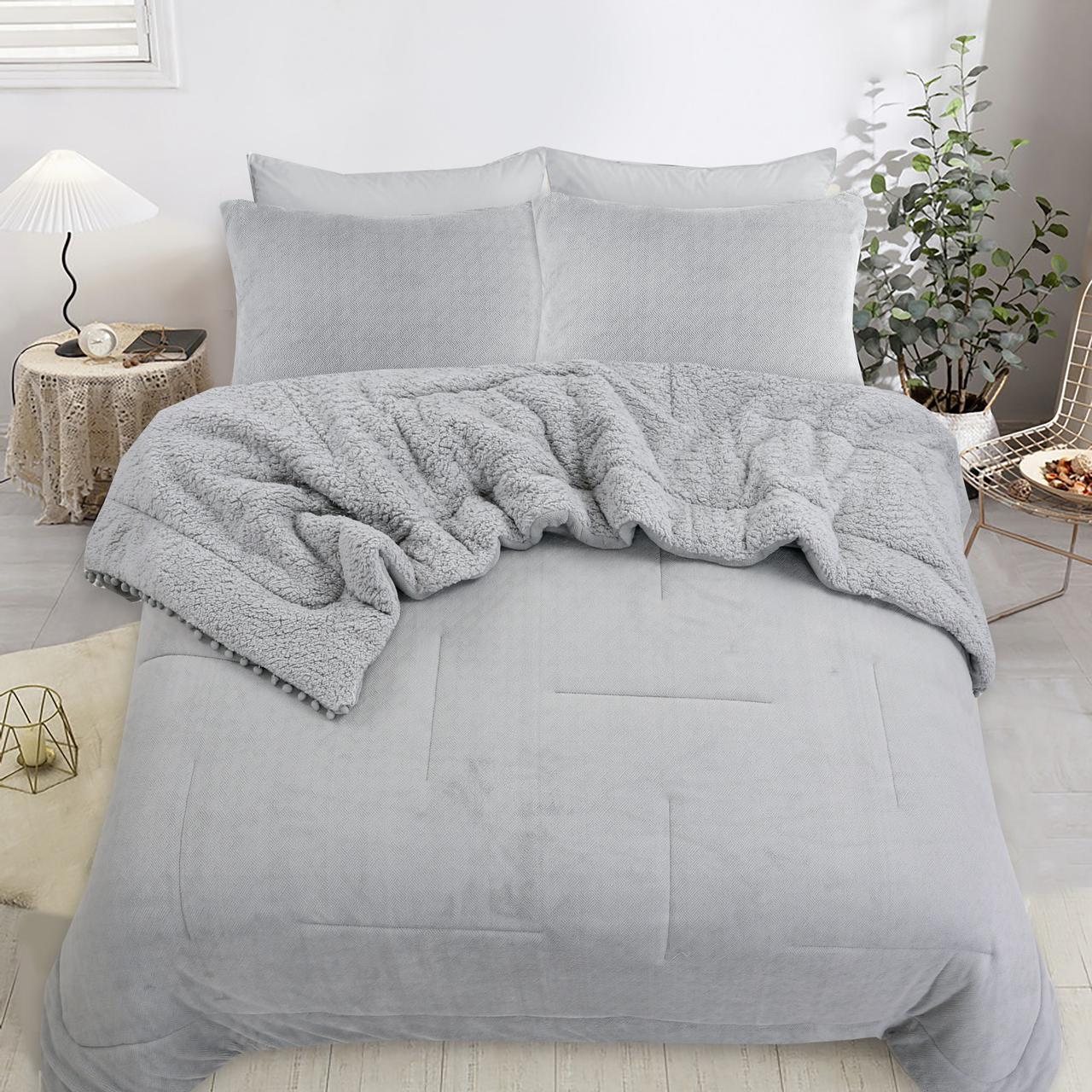 Cubrecamas  pom pom 2 plazas   polar con chiporro