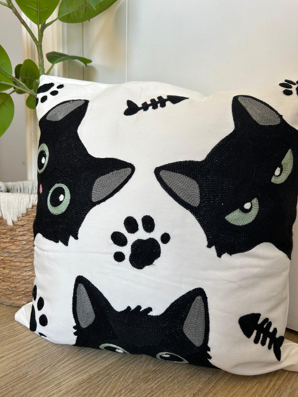 Fundas de cojines bordadas en 45x45cm