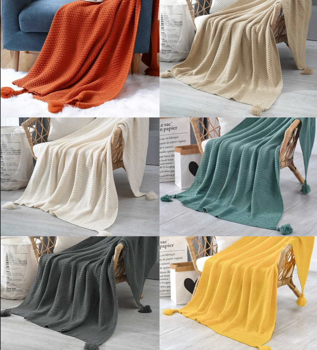 Mantas de punto con pom-pom 1.30cm x 1.50cm