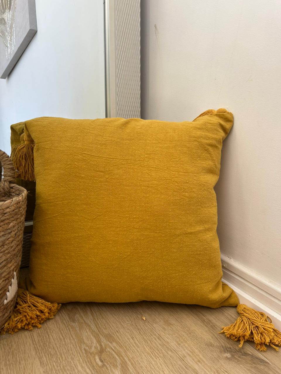 Fundas de cojines 45x45cm. Mostaza Tassel Soft Mostaza Lino