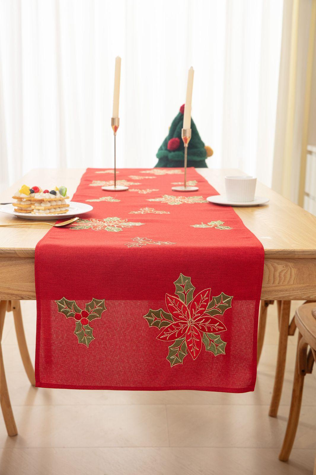 Camino de Mesa Navidad en Lino Bordado – Decoración Premium