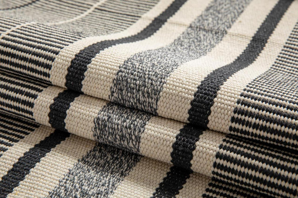 Piecera con flecos 65cm x 2.10cm