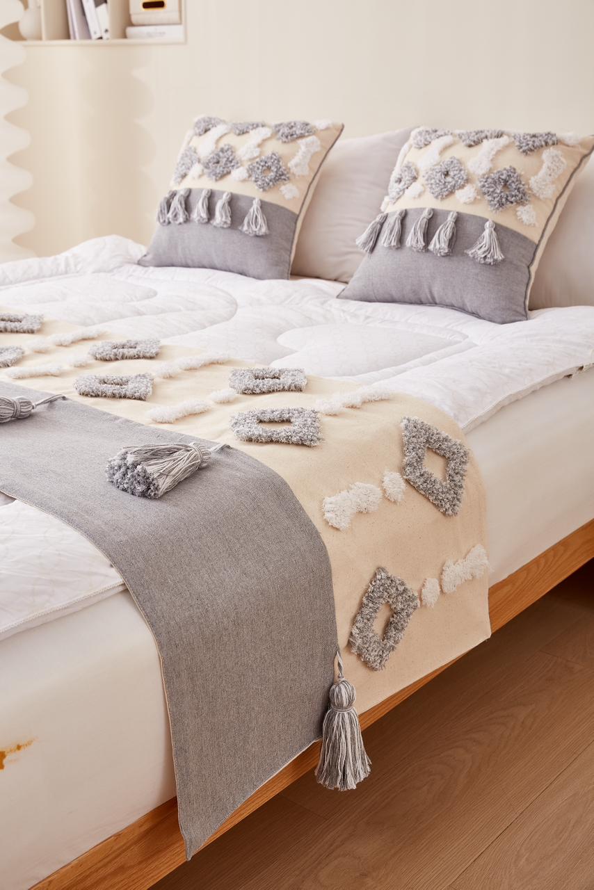 Set de piecera boho gris y beige + 2 fundas