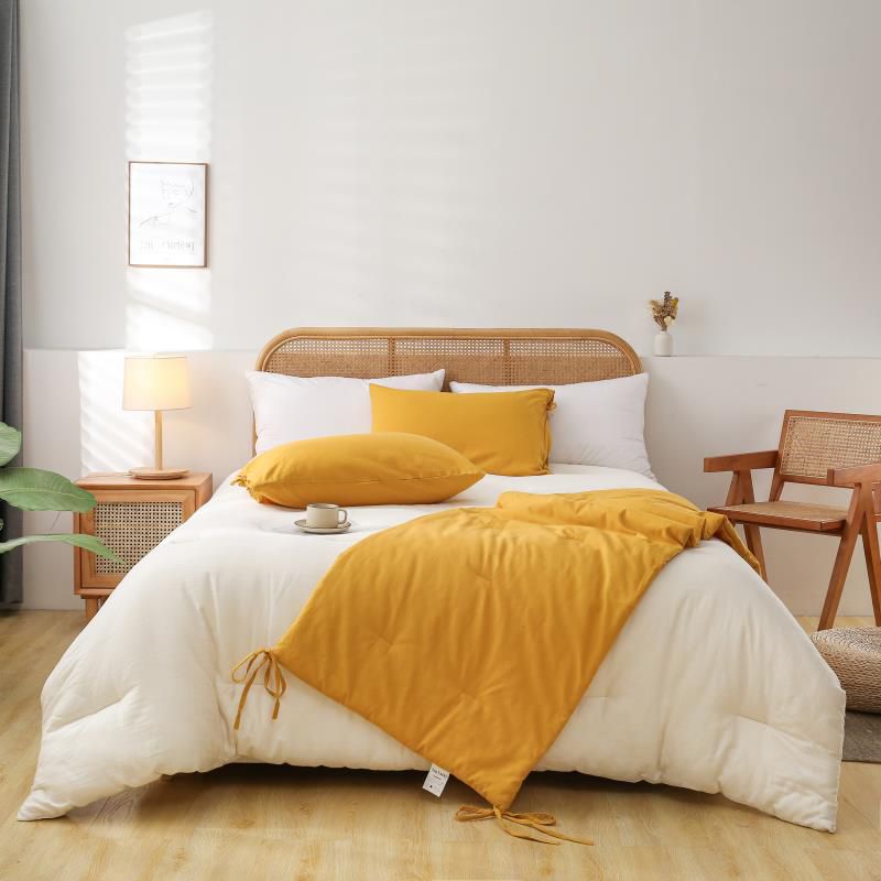 Set de piecera lino mostaza con 2 fundas de almohada