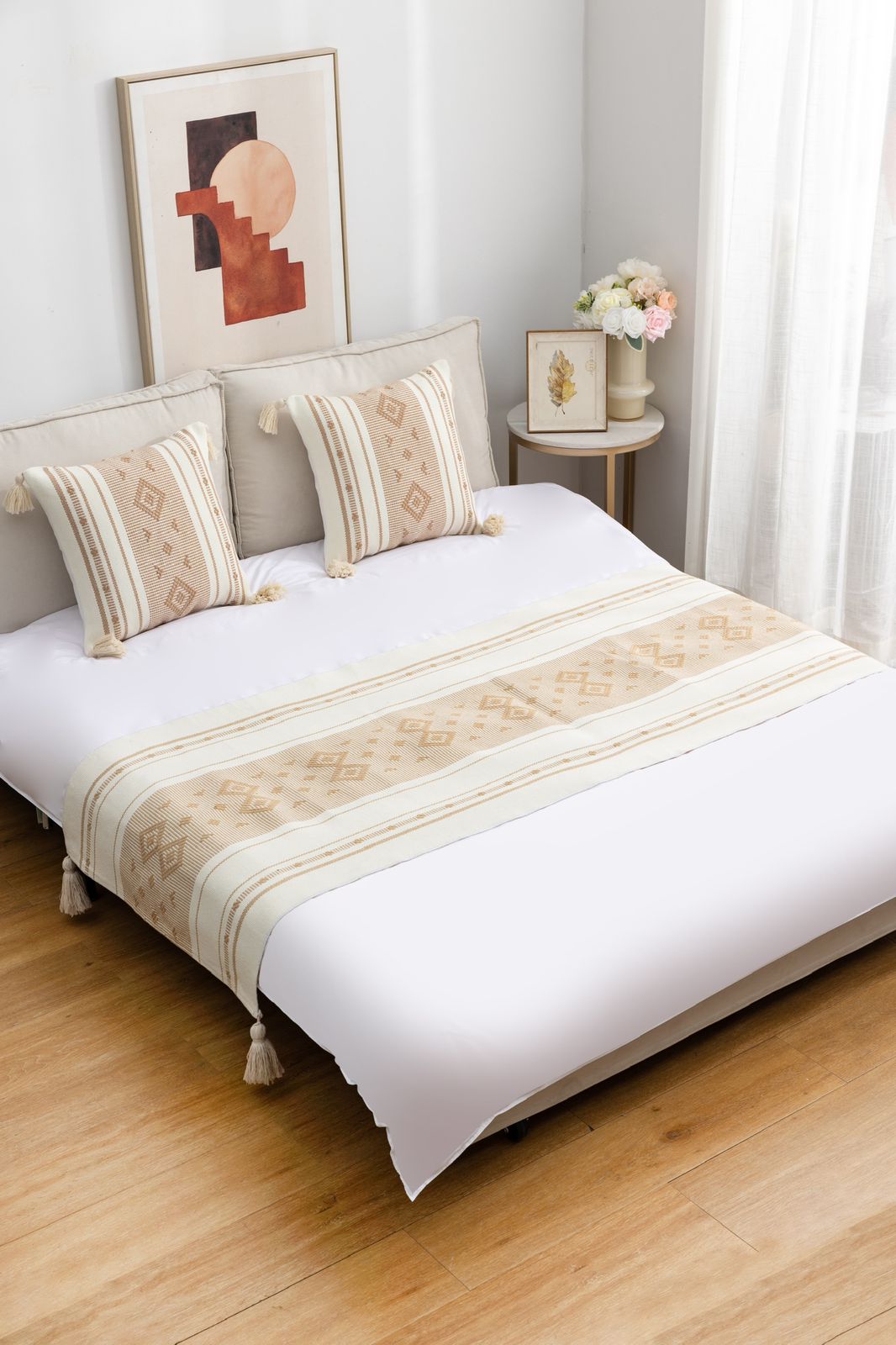 Set de Piecera tejida con borlas  + 2 fundas