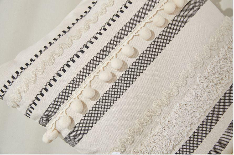 Fundas diseño boho con pompón