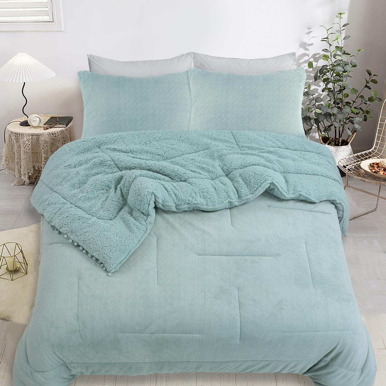 Cubrecamas  pom pom 2 plazas   polar con chiporro