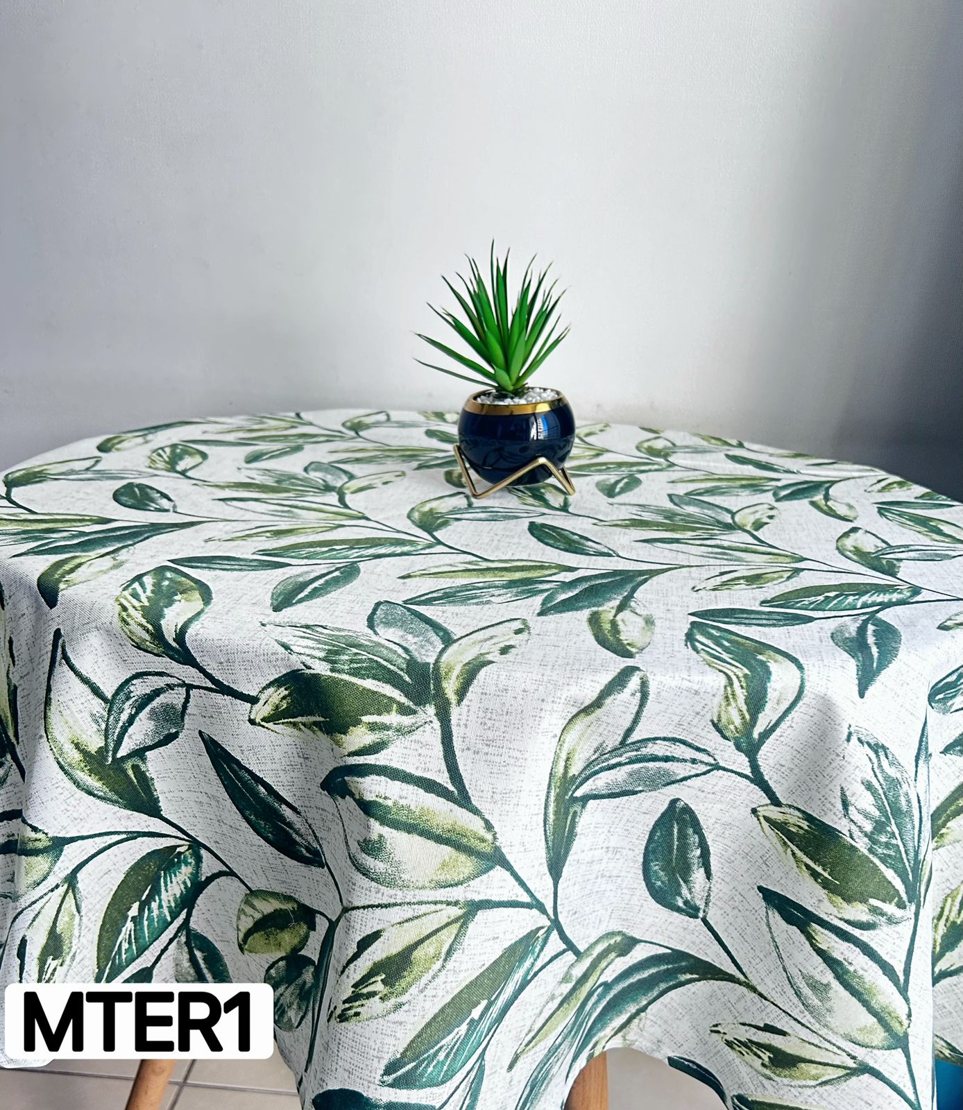 Manteles redondos  repelentes